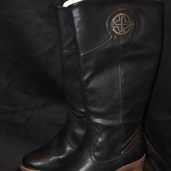 bare traps tesa wedge boot